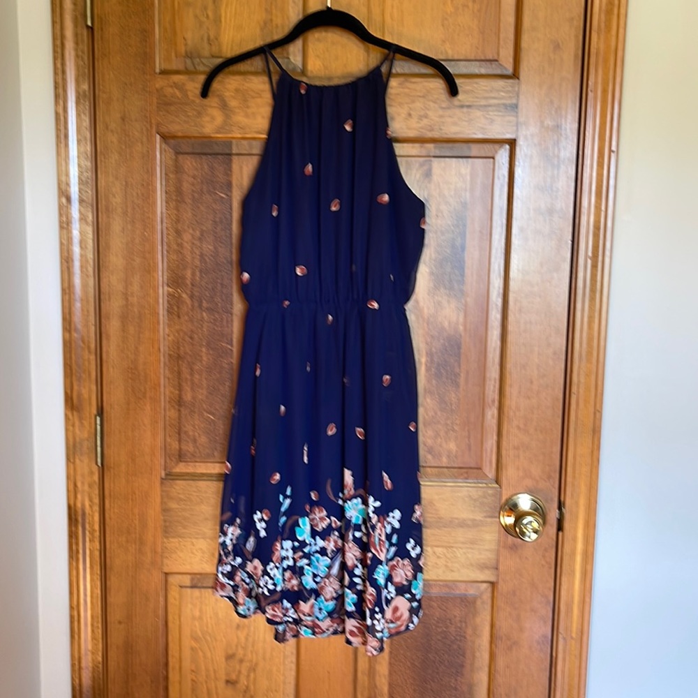 Collective Concepts Spring Dress - Picture 2 of 4